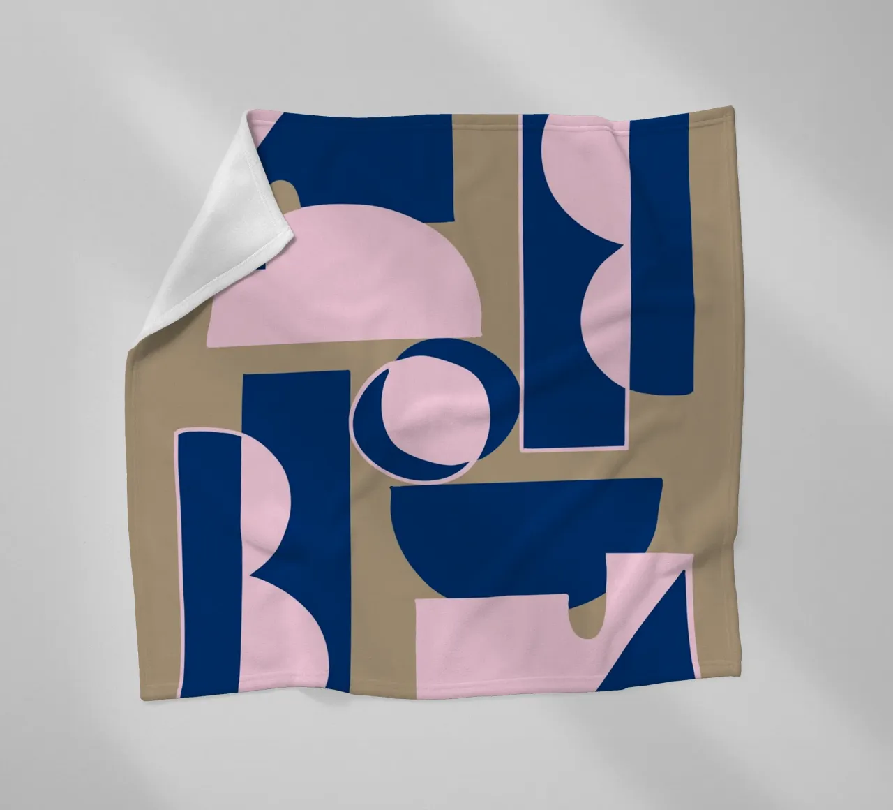 Shapes 16X coperta in pile da Studio Memb