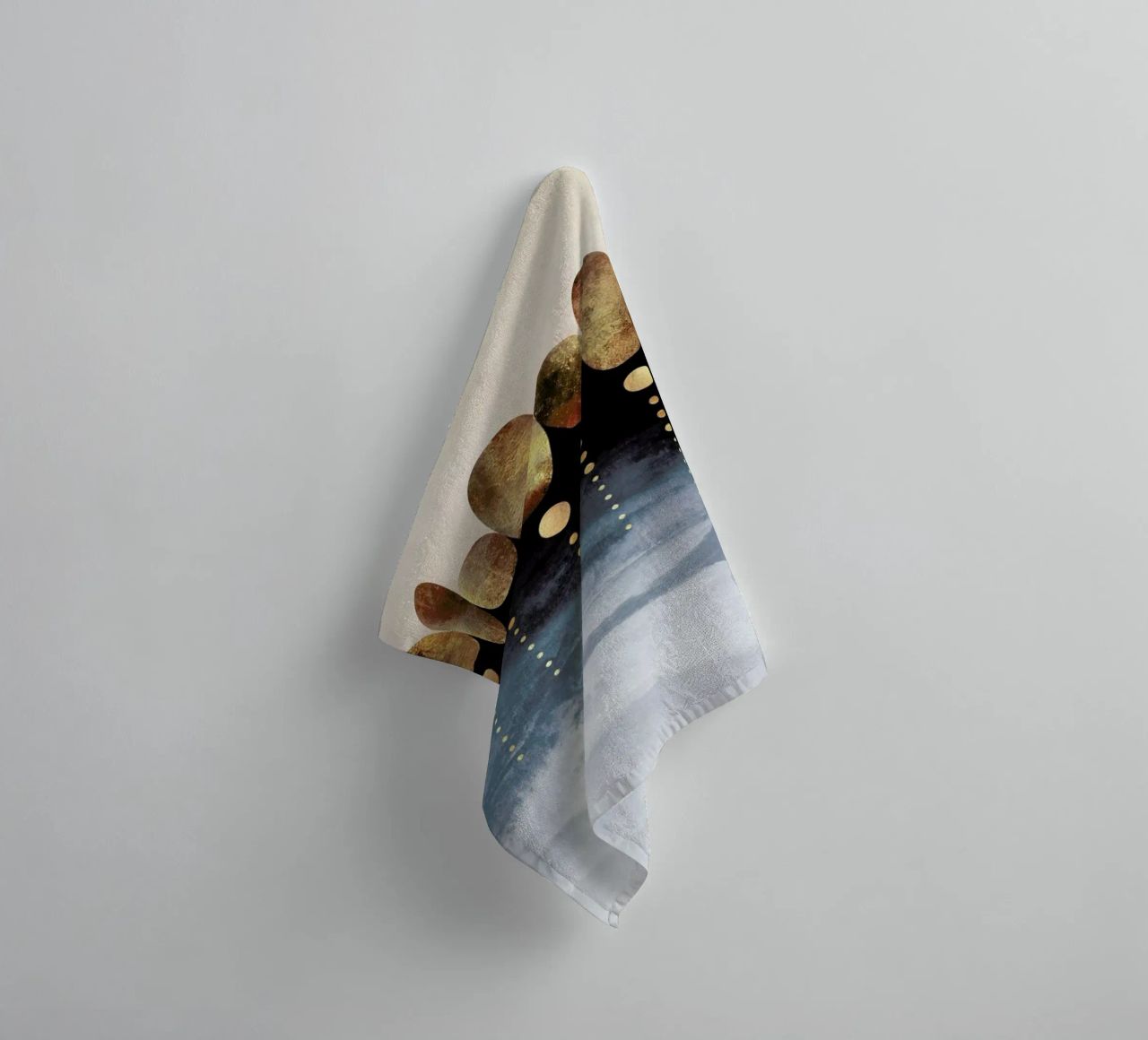 Natural Abstraction towel by Elisabeth Fredriksson