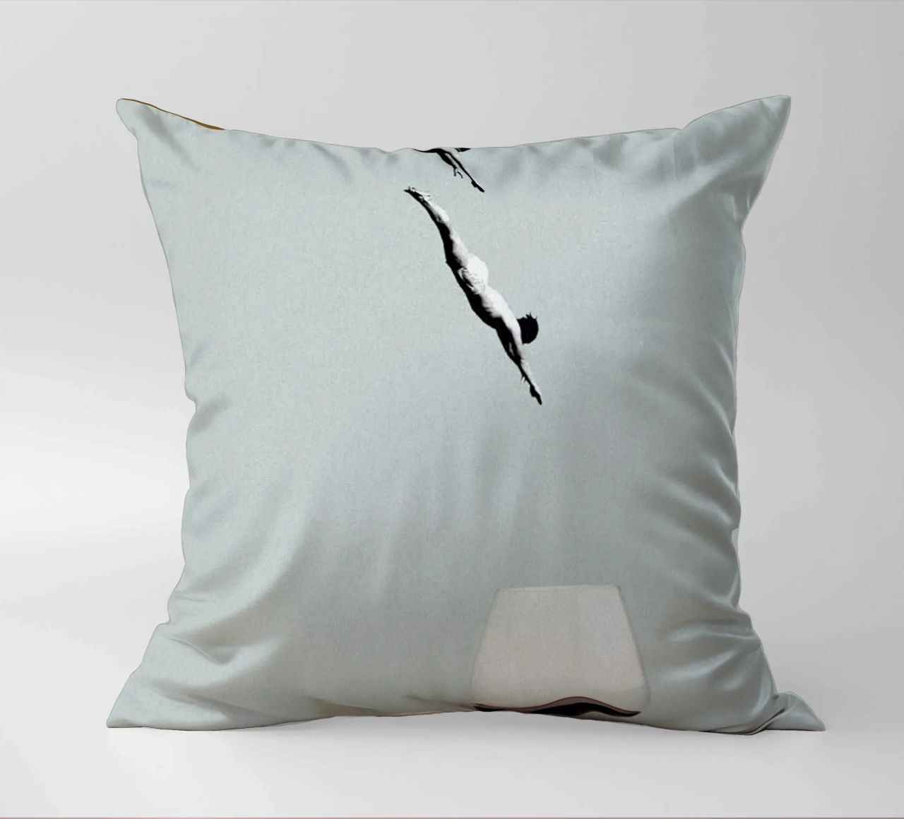 Your Best Friends Forget You Get Old coussin de Maarten Léon