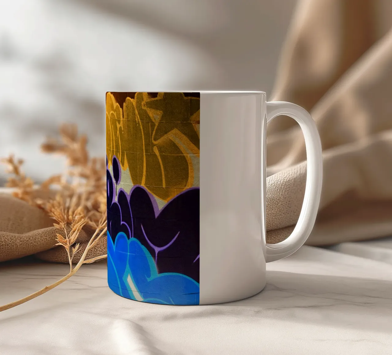 Graffiti Wall tazza in ceramica da Flo Klein