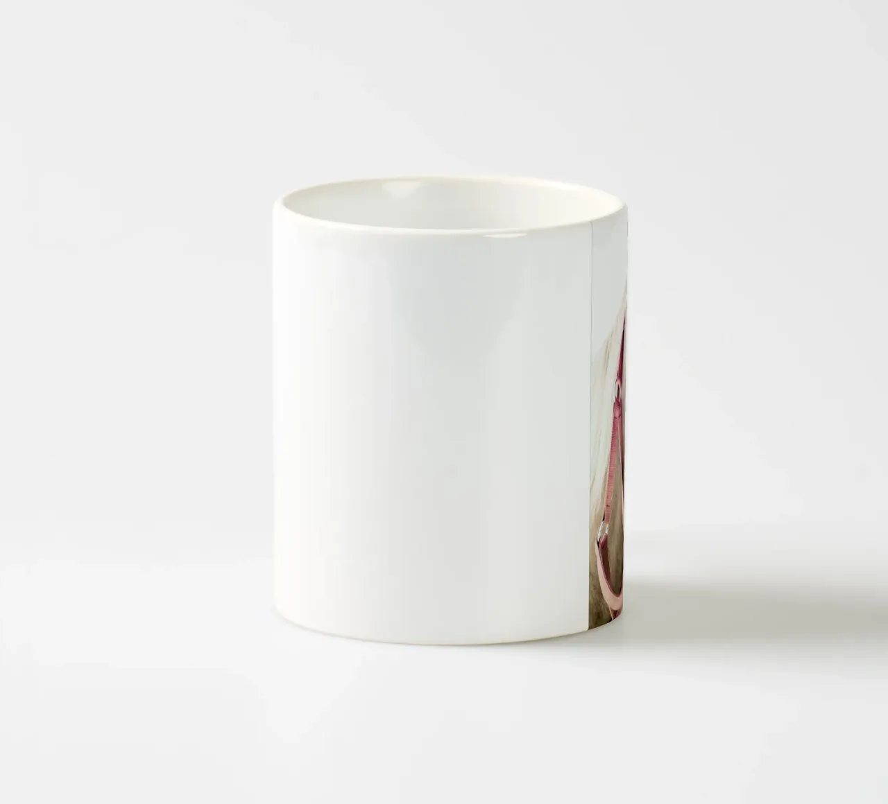 Horses II tazza in ceramica da Victoria Frost