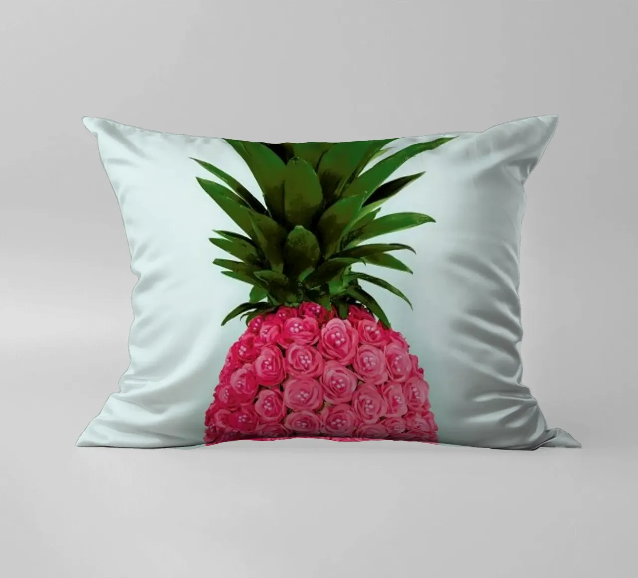 Pineapple Roses cuscino da Paul Fuentes Design