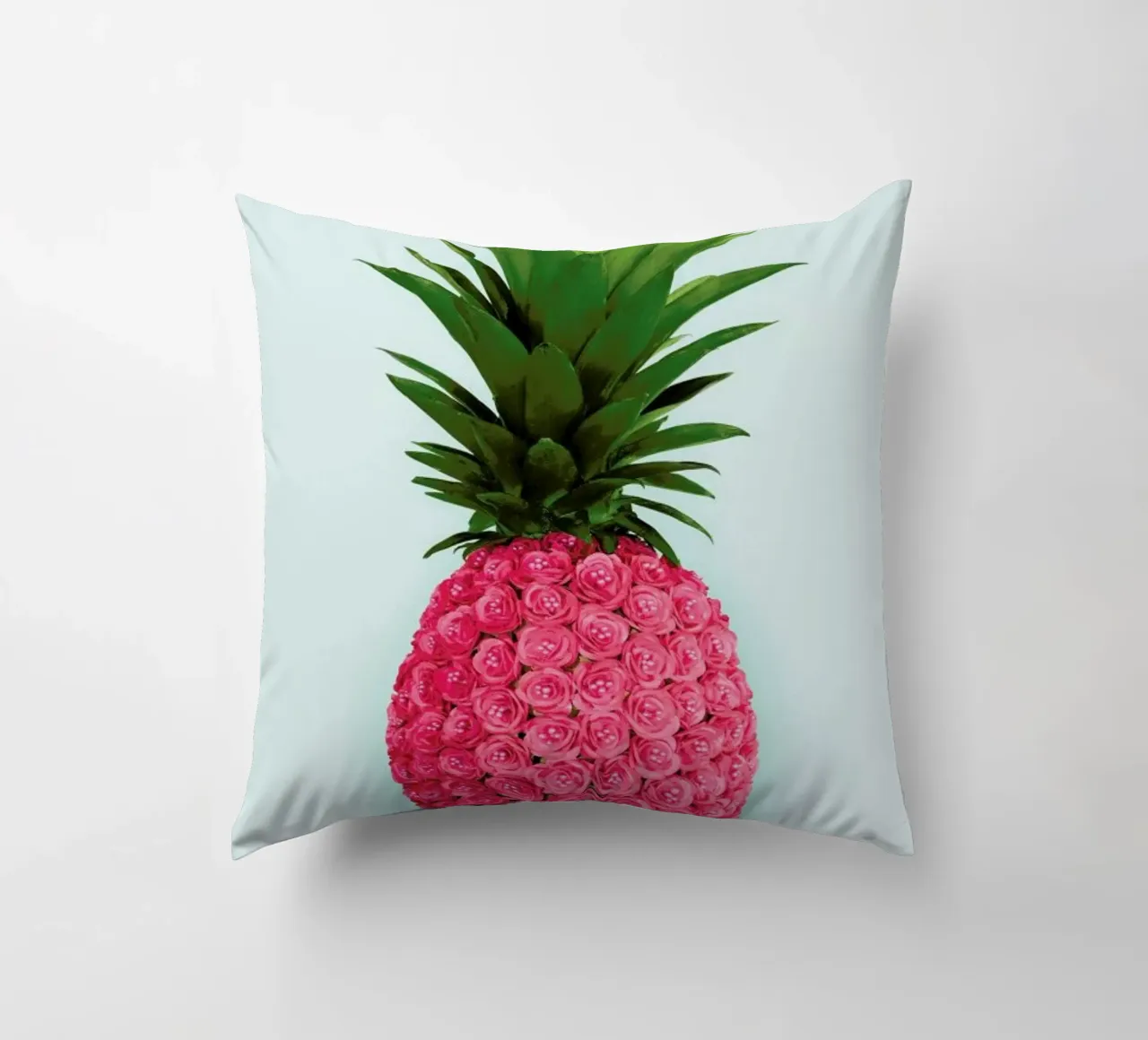 Pineapple Roses cuscino da Paul Fuentes Design