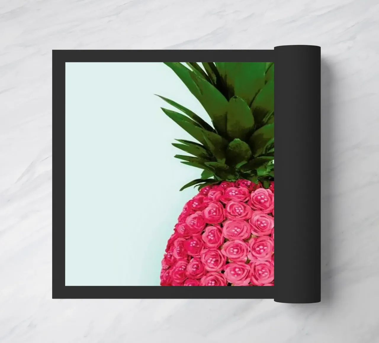 Pineapple Roses zerbino da Paul Fuentes Design