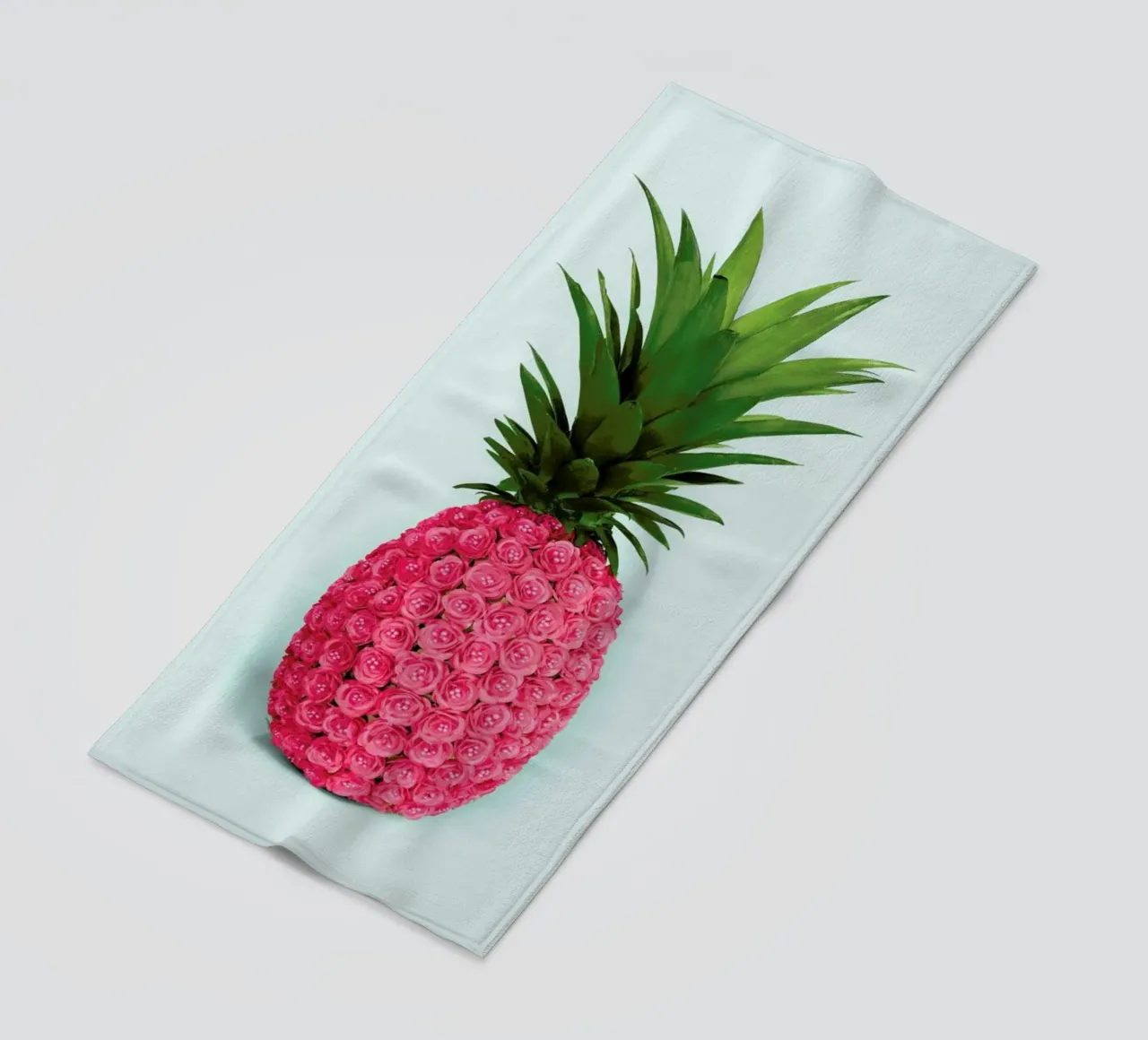 Pineapple Roses telo mare da Paul Fuentes Design