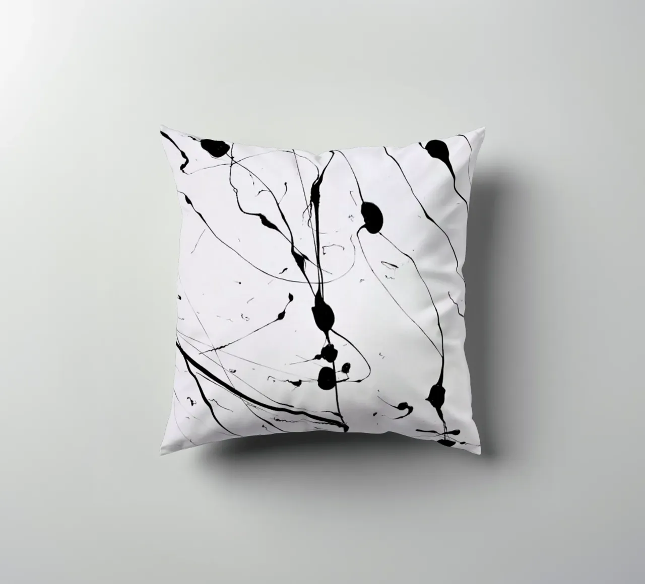 EXPRESSION 1 decorative cushion by FRITSCH&FRITSCH