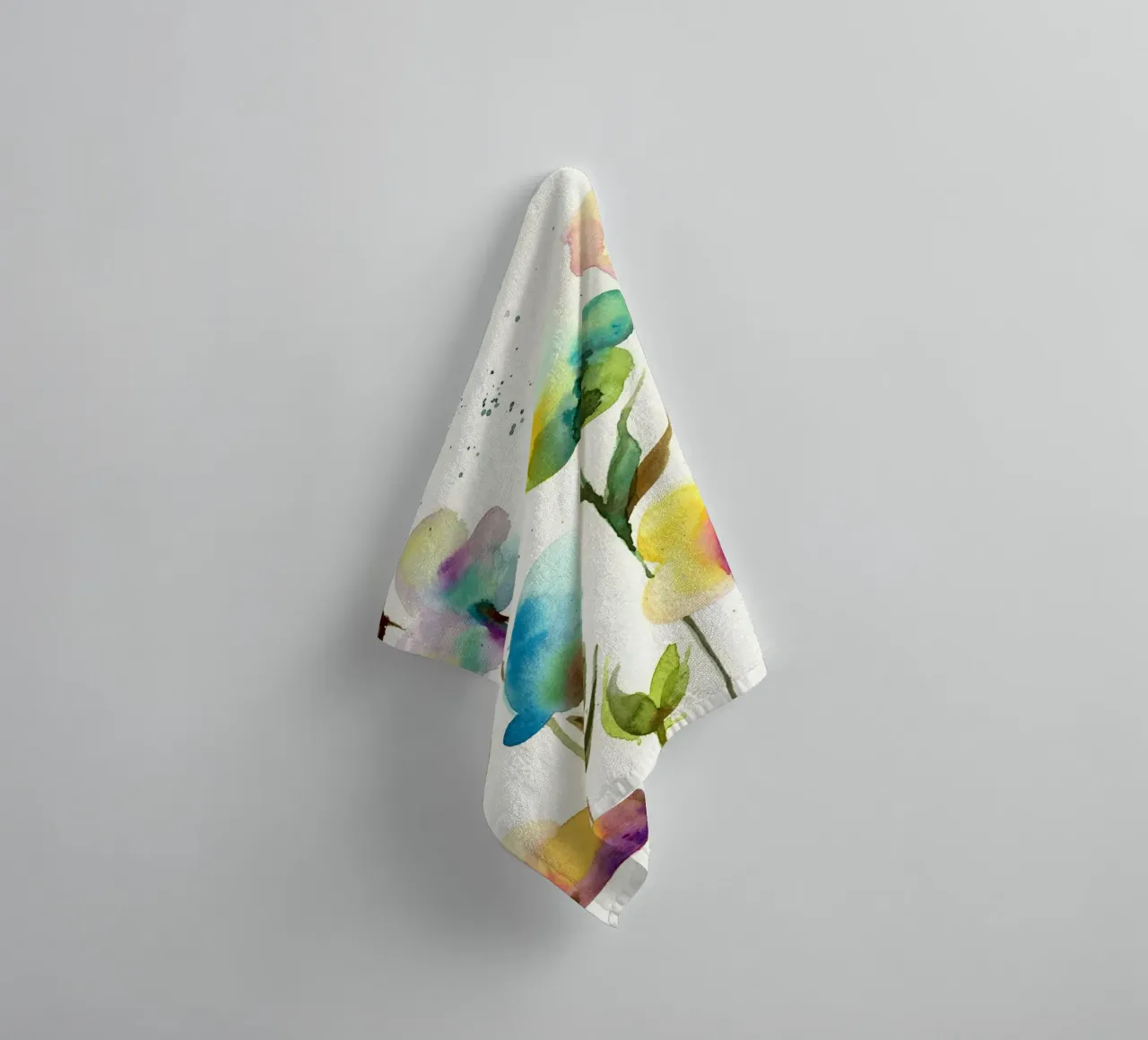big flowers towel by Giulio Iurissevich