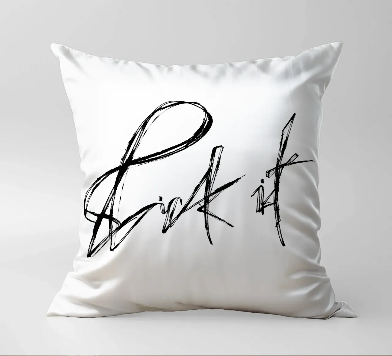 Lick it cuscino da LIMITED EDITION LETTERS