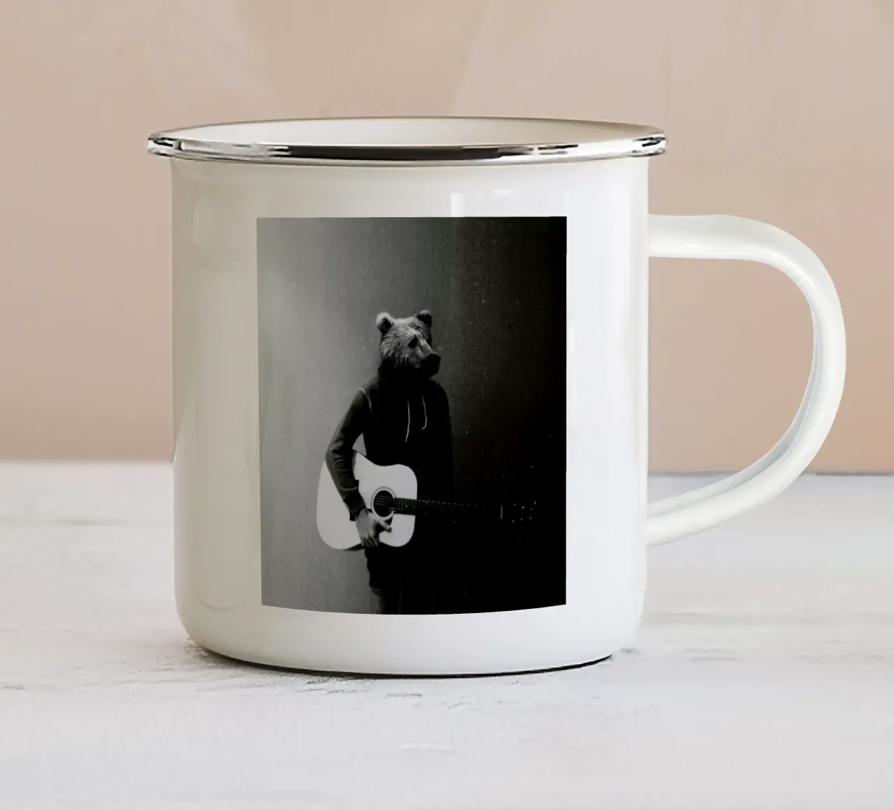 Animals in my room - Bear tazza in smalto da Evgeniy Stepanets