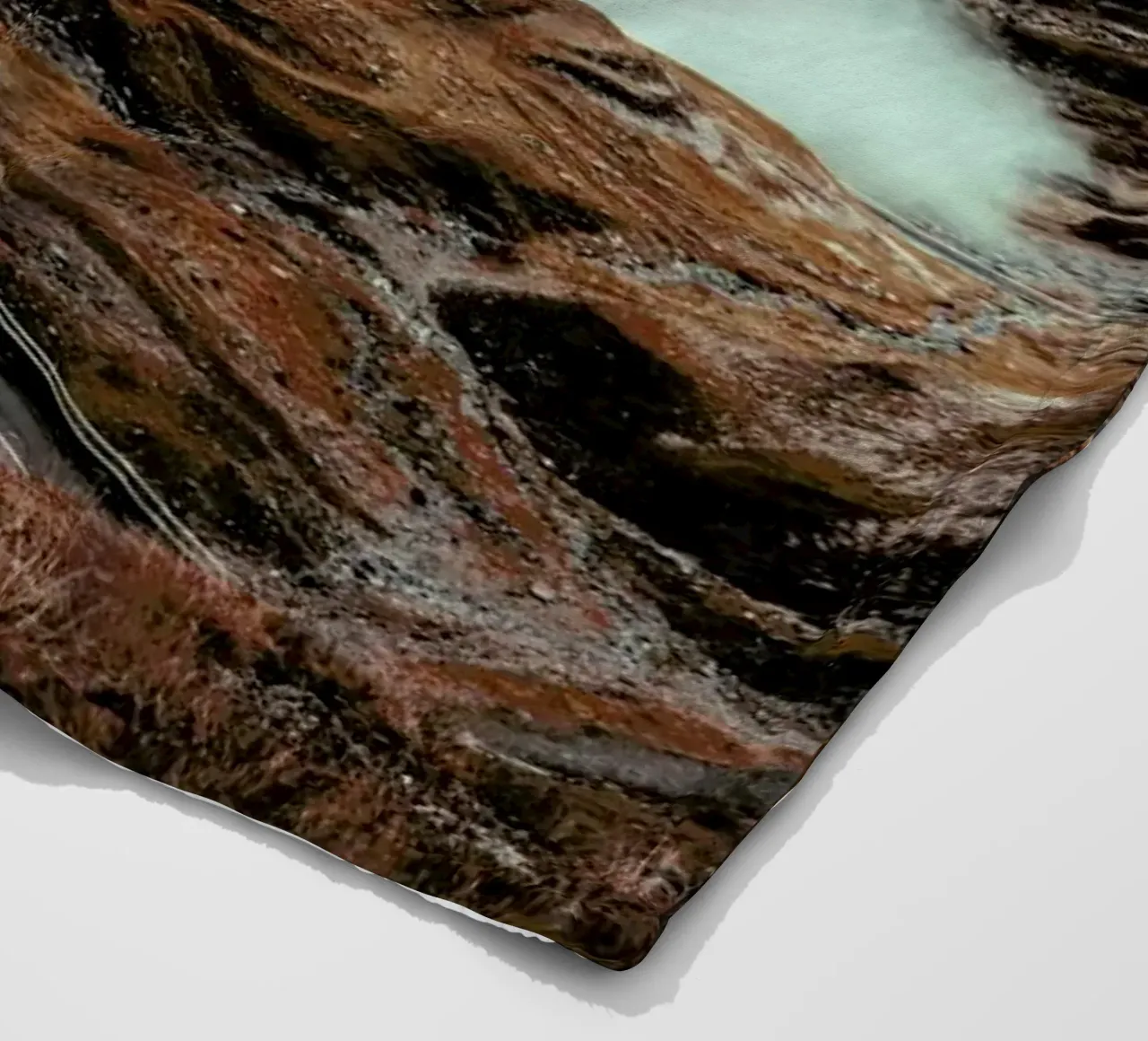 Mountains VII coperta in pile da Sebastian Hilgetag