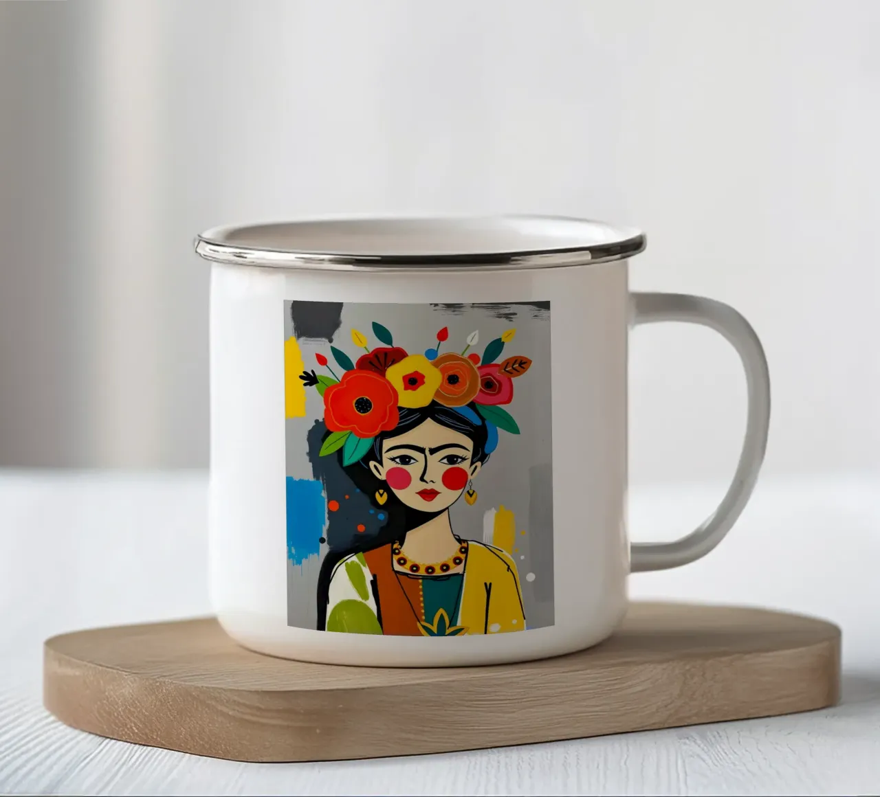 Ritratto floreale di Frida Kahlo tazza in smalto da ARTOMATIC