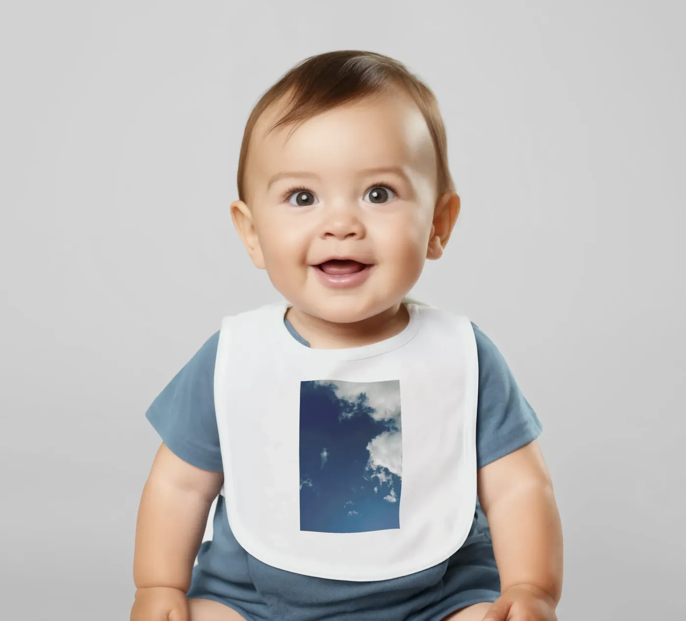 Sky Diving Babylätzchen von Studio Nahili