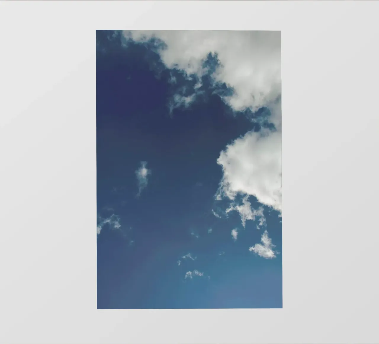 Sky Diving pellicola backlit da Studio Nahili