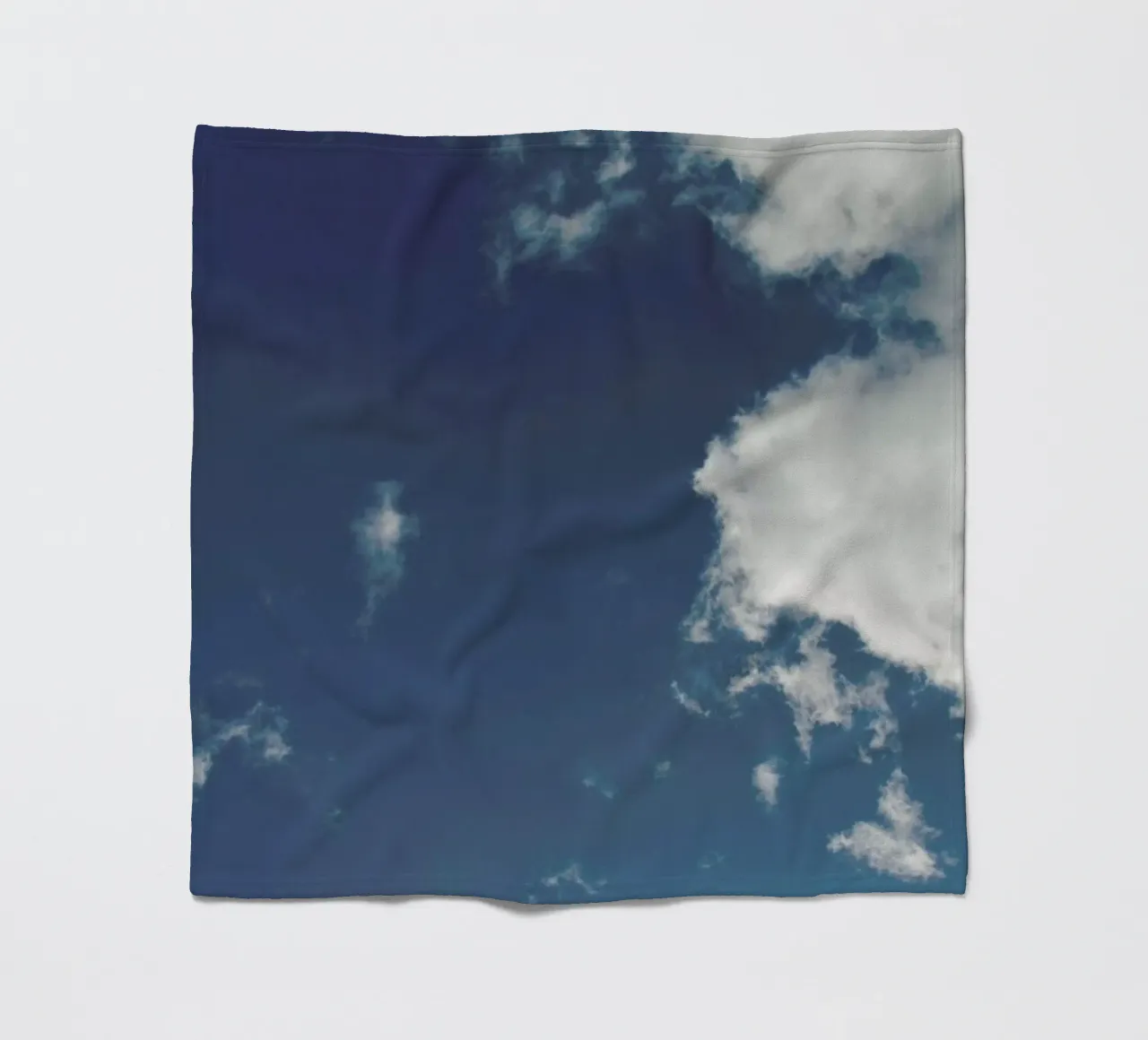 Sky Diving Fleecedecke von Studio Nahili