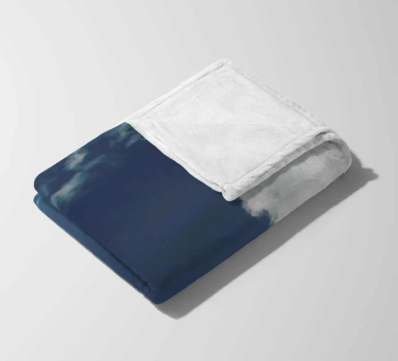 Sky Diving Fleecedecke von Studio Nahili