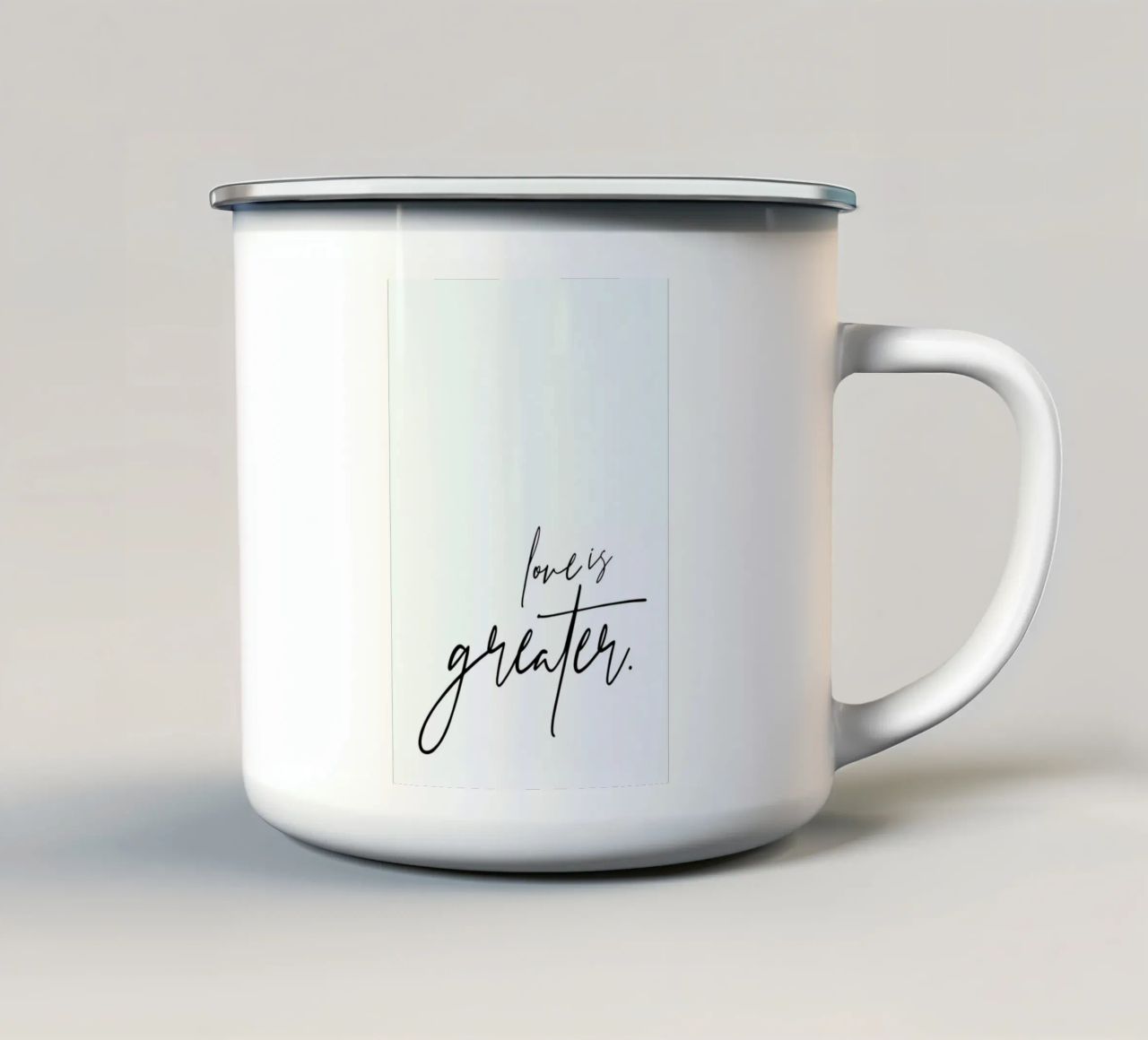 Love is Greater tazza in smalto da Honeymoon Hotel