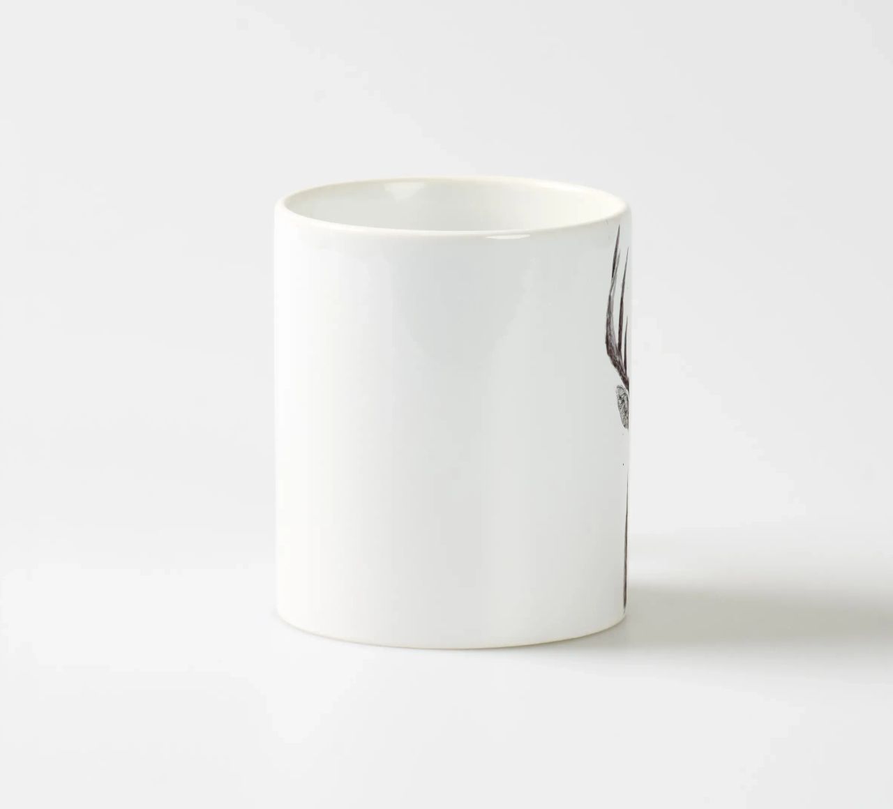 Let's Go Outside tazza in ceramica da Balazs Solti