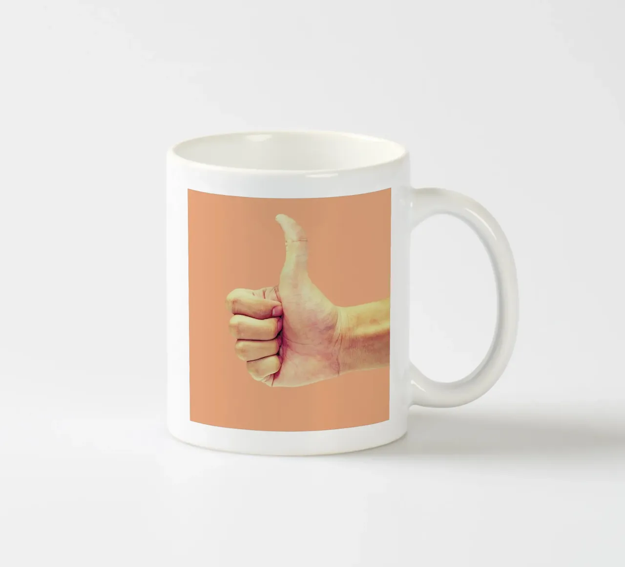 Thumb up Yourself Keramik Tasse von suckertom