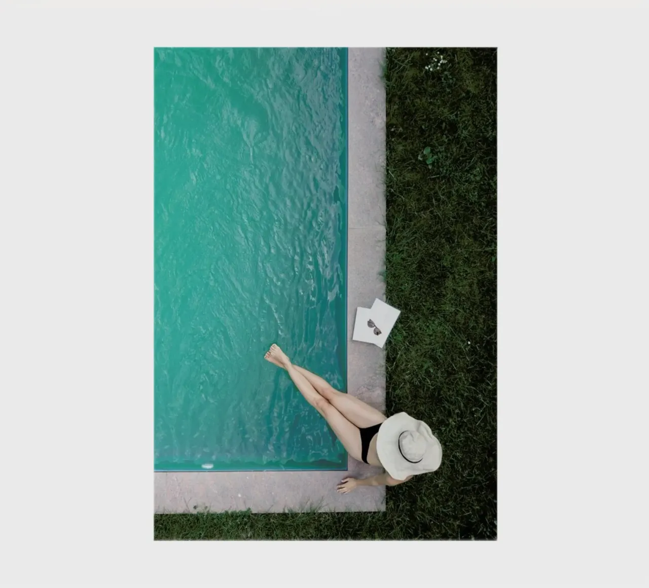 Summer at the Pool diario da Studio Nahili