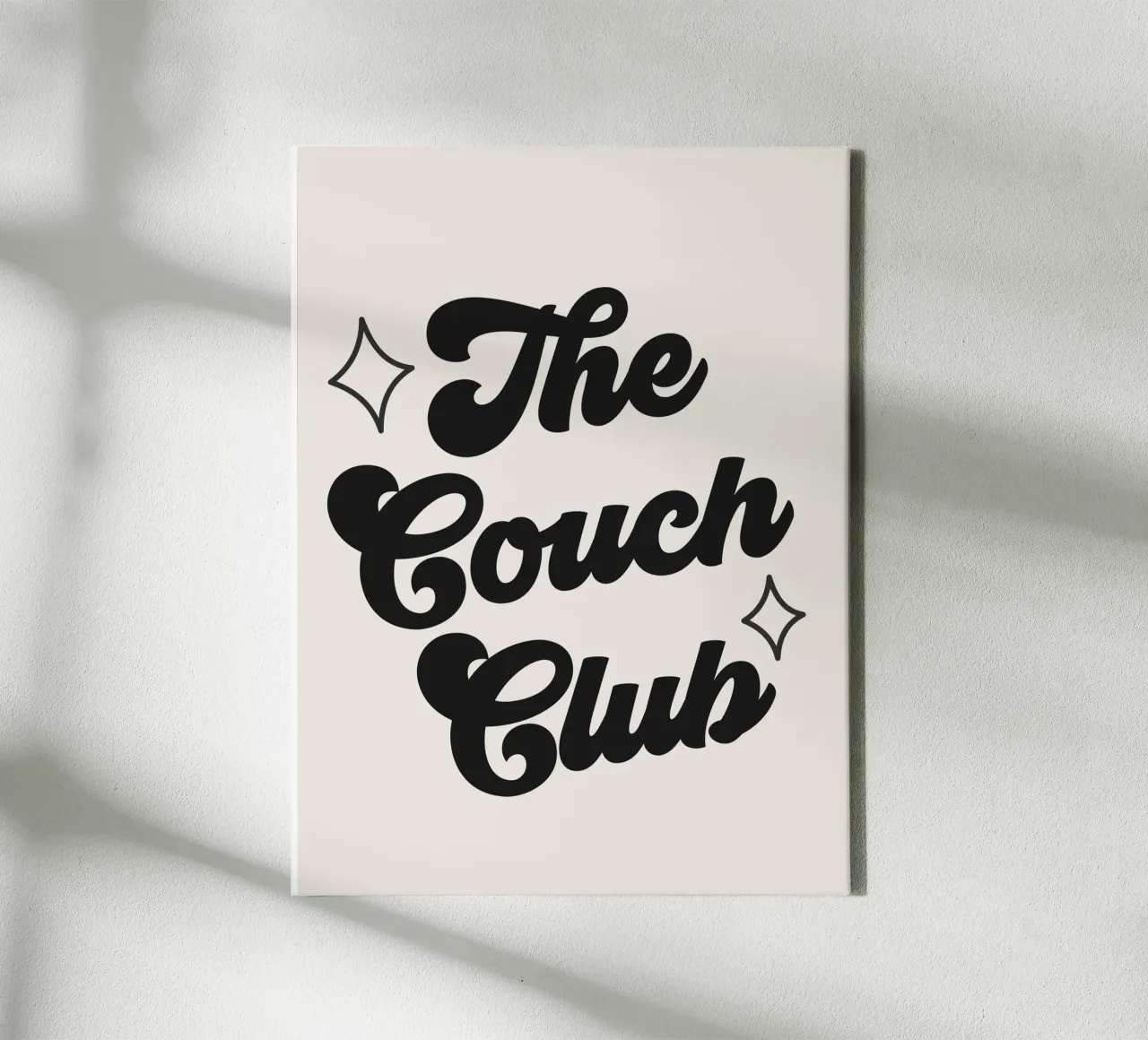 Der Couch-Club Zitat Leinwand mit Schattenfugenrahmen von Paigaam Studio