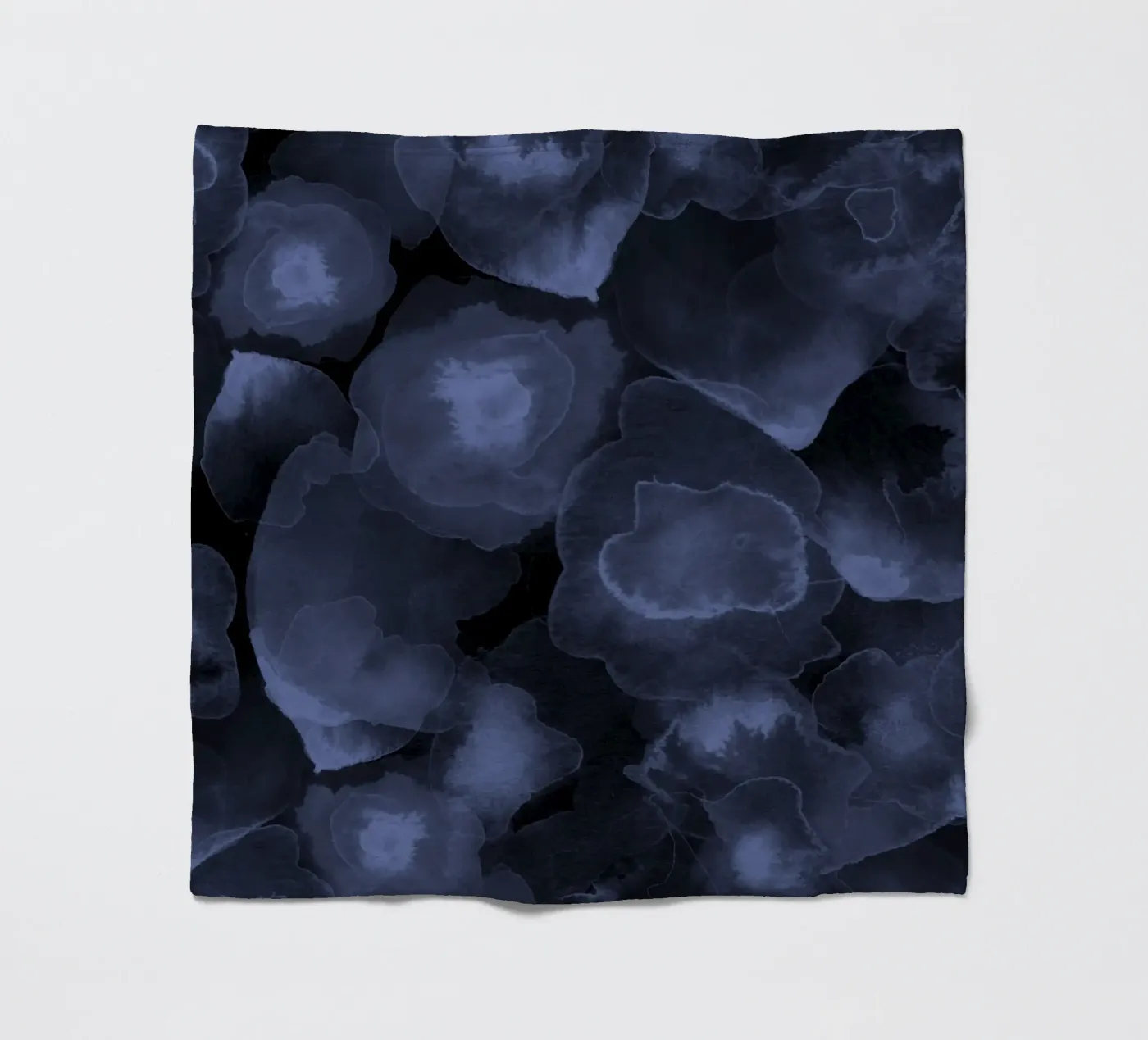 blue bubble fleecedeken van Giulio Iurissevich