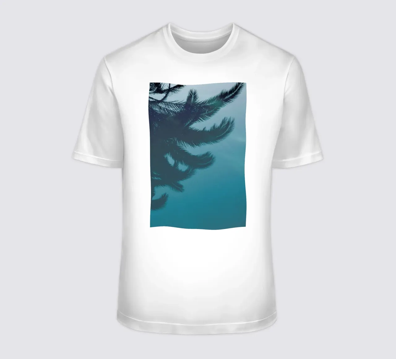 Palms In The Pool T-Shirt von Studio Nahili
