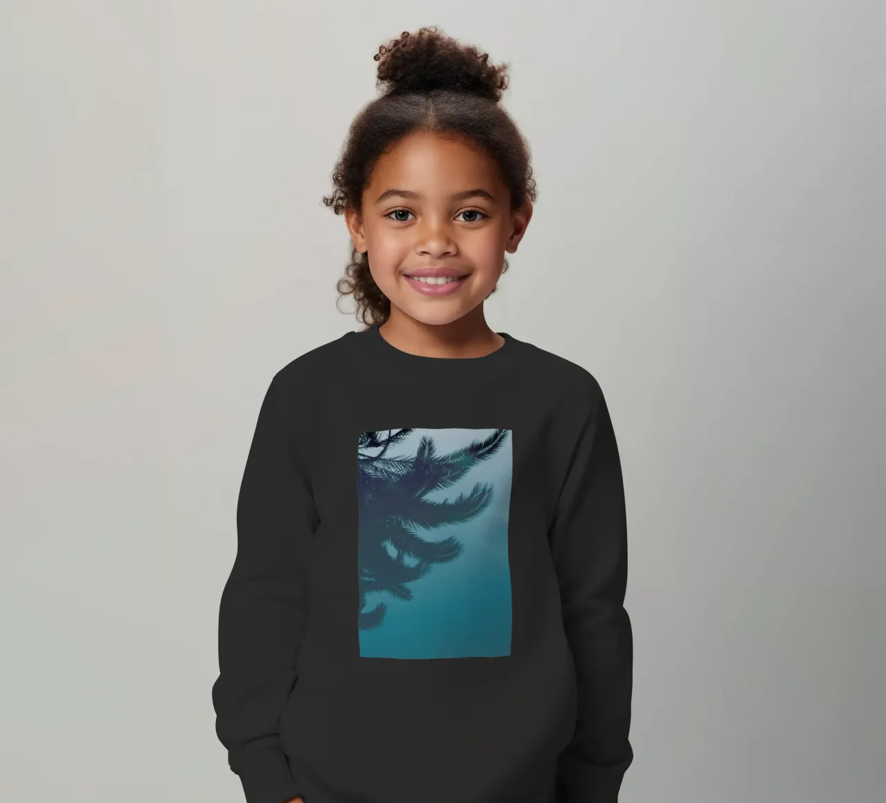 Palms In The Pool felpa bambino da Studio Nahili