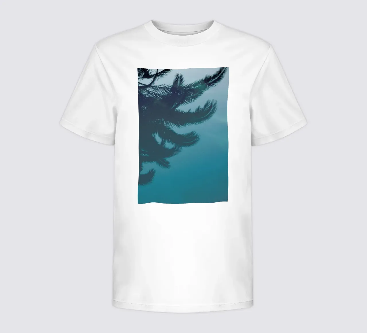 Palms In The Pool t-shirt bambini da Studio Nahili