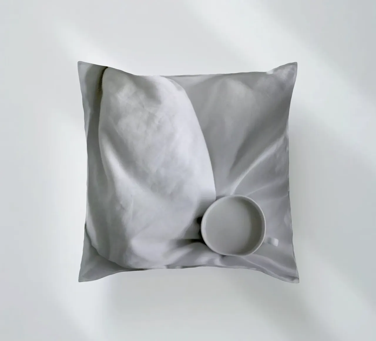 Coffee Time in Bed - You & Me cuscino da Studio Nahili