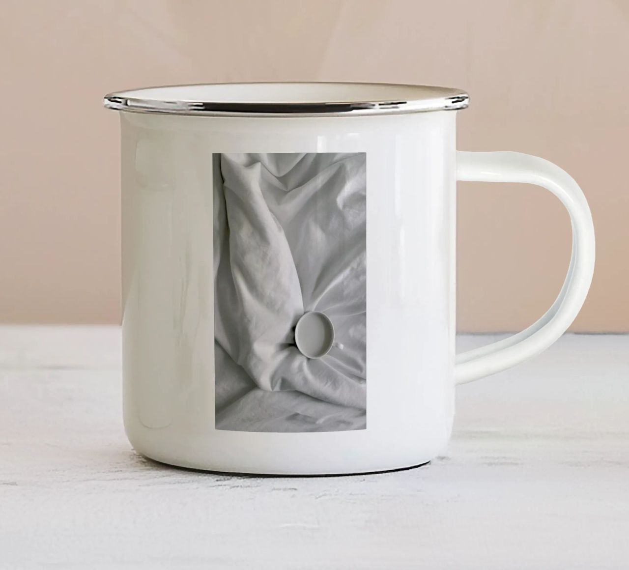 Coffee Time in Bed - You & Me tazza in smalto da Studio Nahili