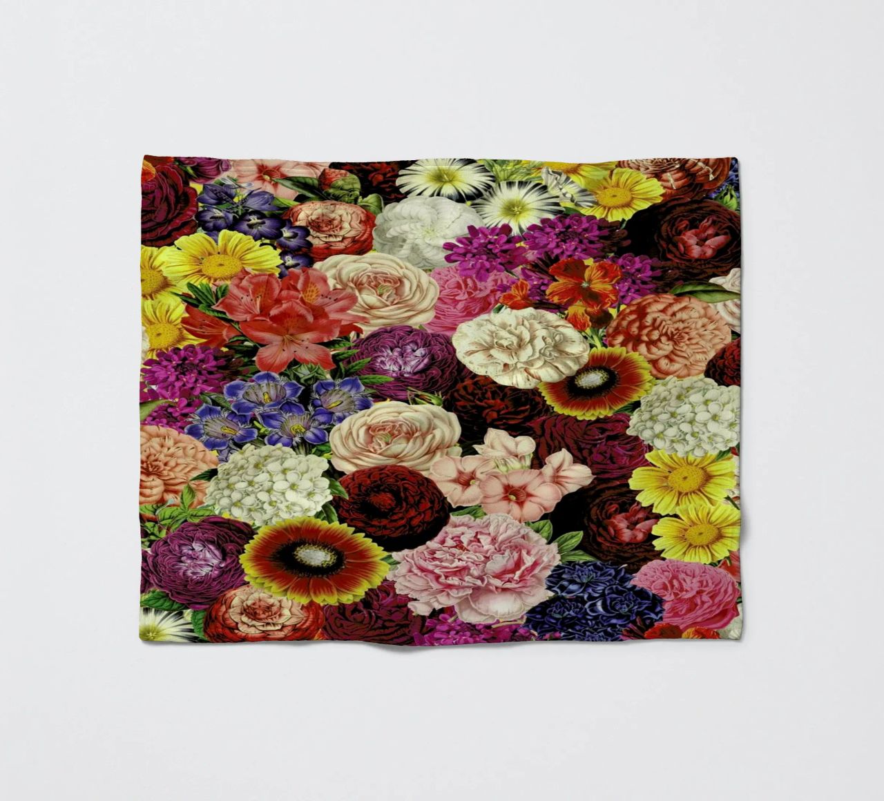 Spring Explosion coperta in pile da Tobe Fonseca