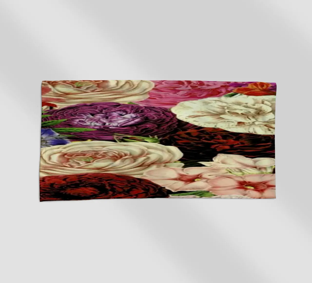 Spring Explosion Strandtuch von Tobe Fonseca