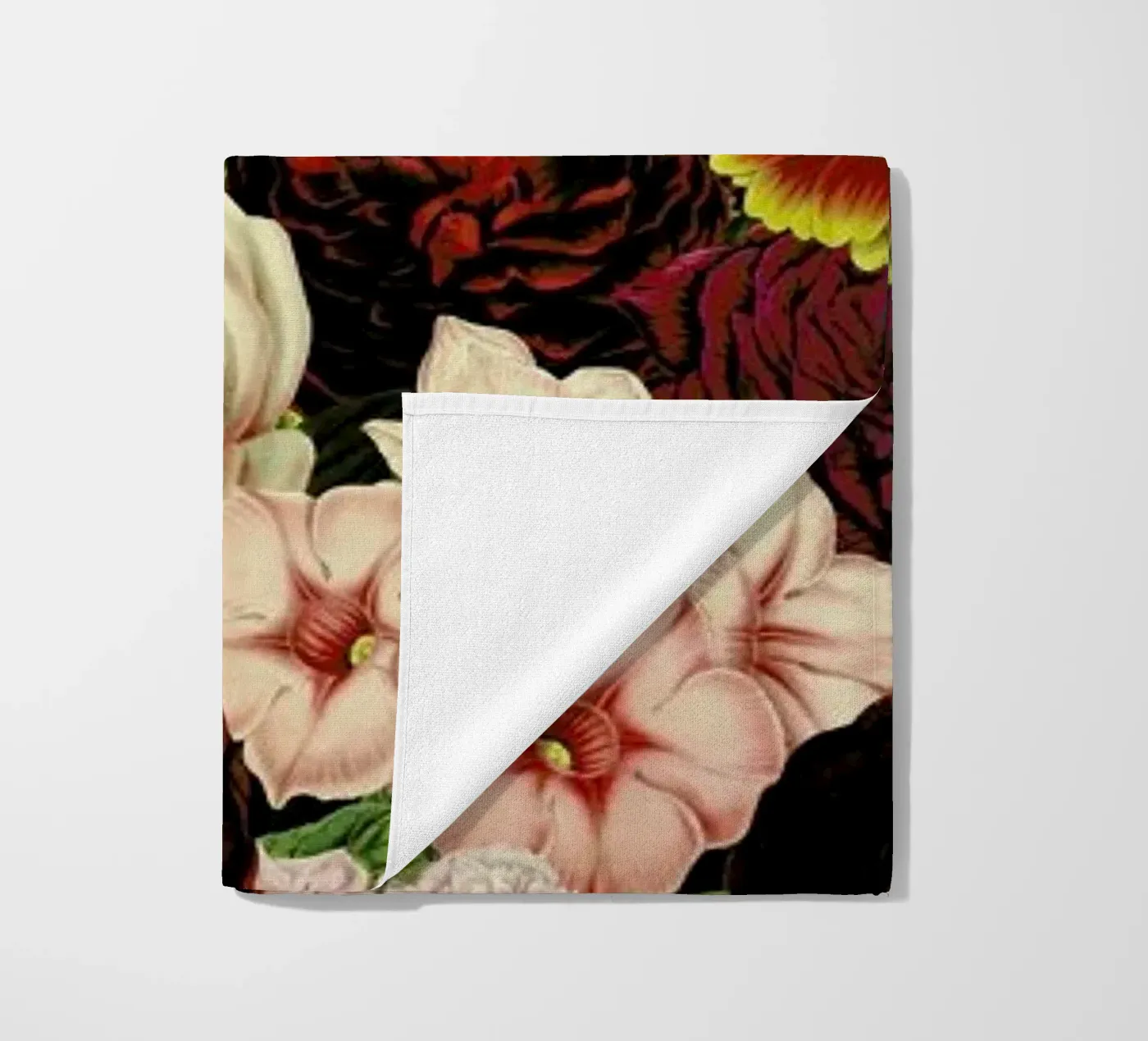 Spring Explosion strandhanddoek van Tobe Fonseca