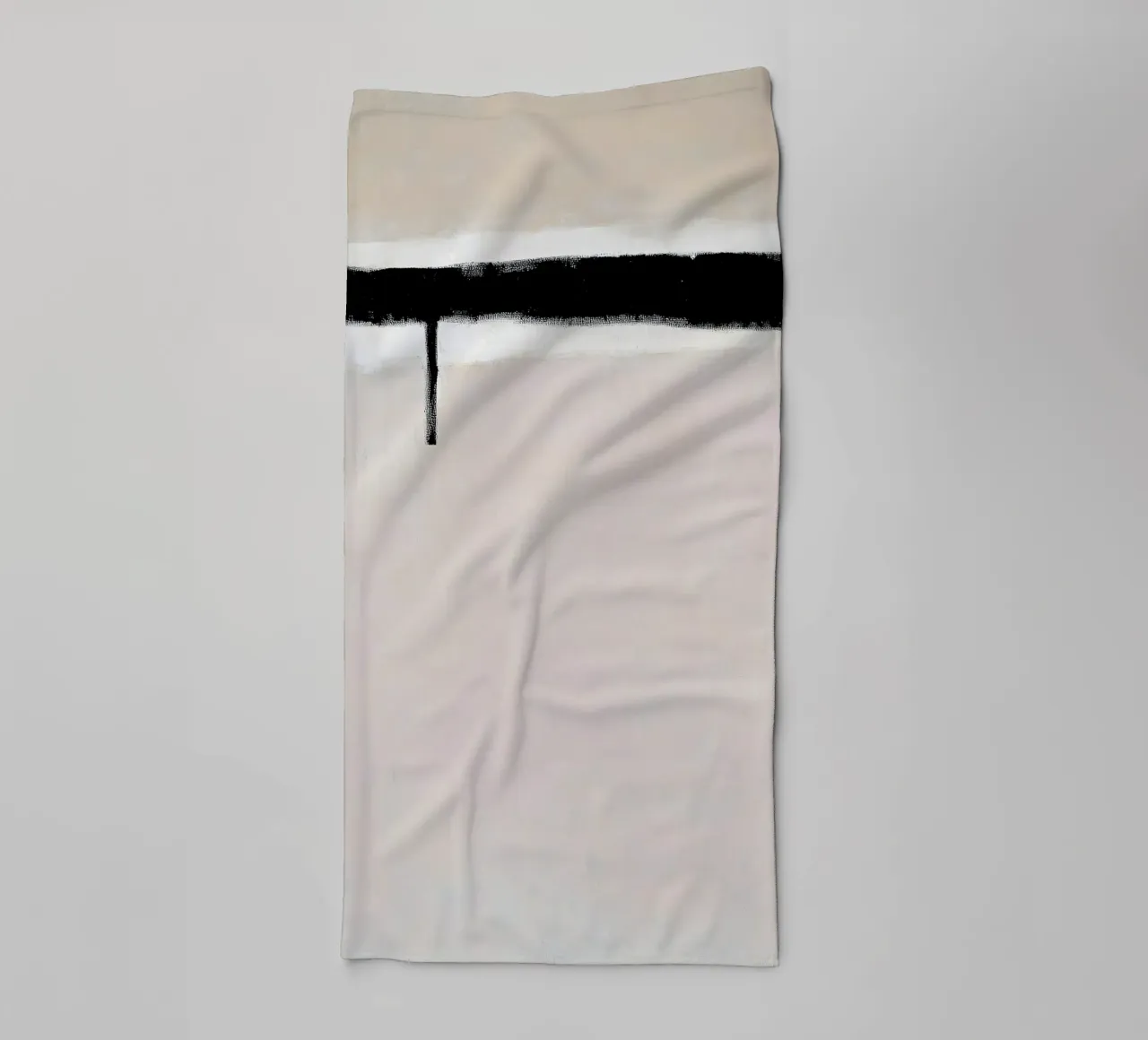 Astratto Beige Minimal Stripe Scandi asciugamano da bagno da Euphoria Theresa