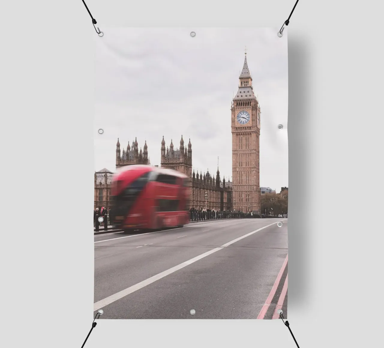 Londra, Inghilterra I Big Ben e un autobus rosso in movimento telo in pvc da Julie Travel Photography
