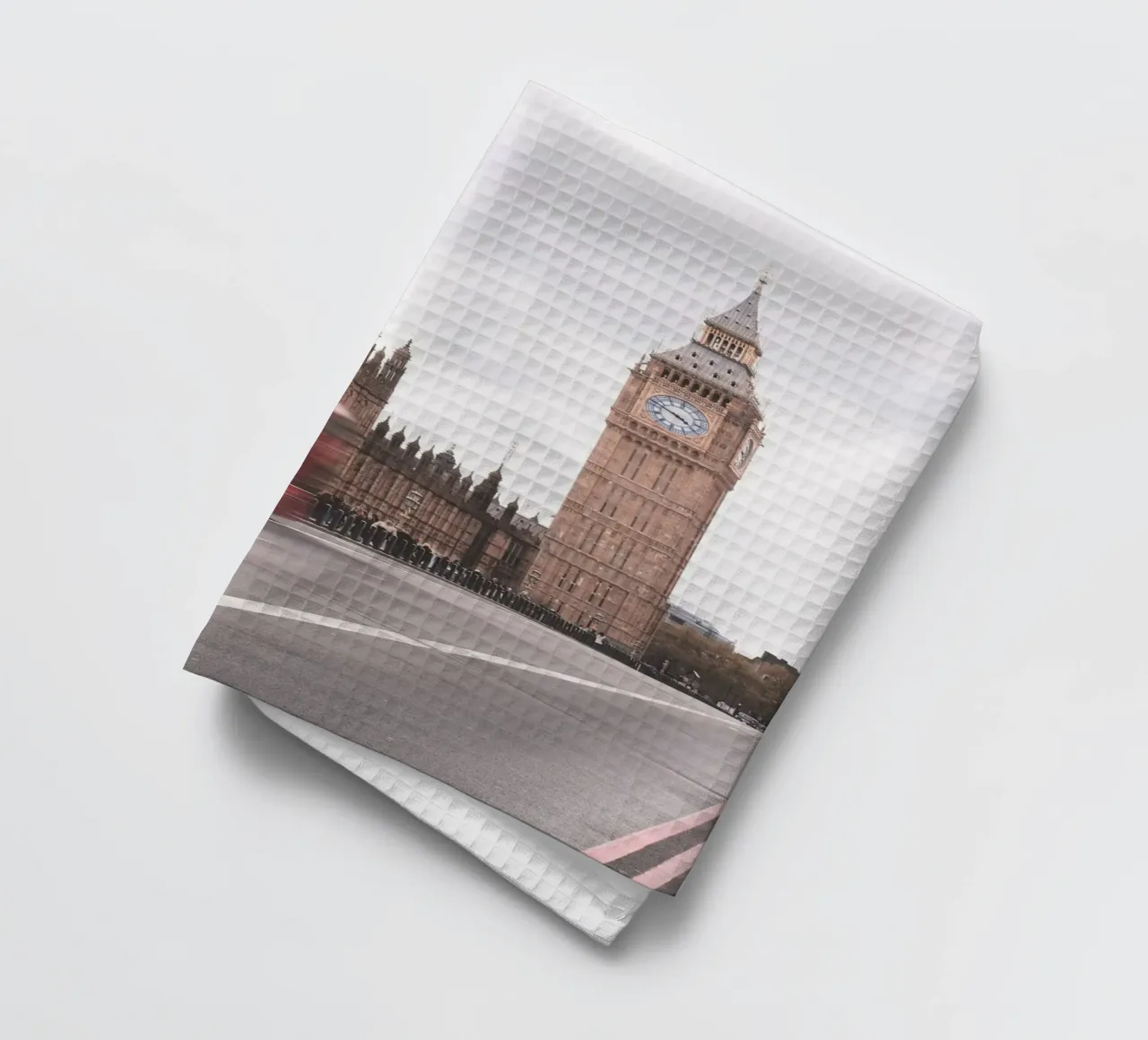Londra, Inghilterra I Big Ben e un autobus rosso in movimento canovaccio da cucina da Julie Travel Photography