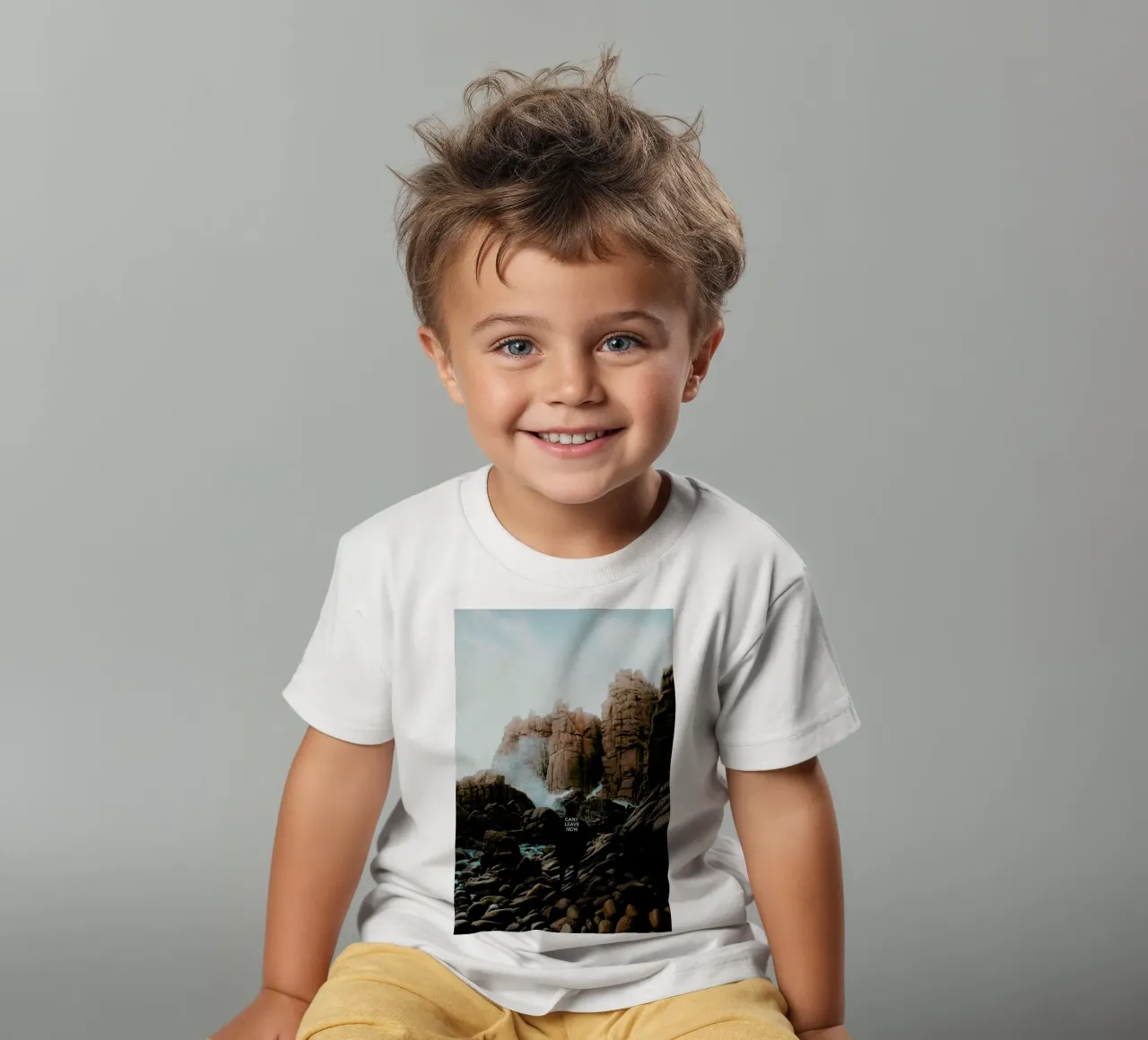 Here to Stay by @connorjvaughan t-shirt bambini da EyeEm Mobile GmbH