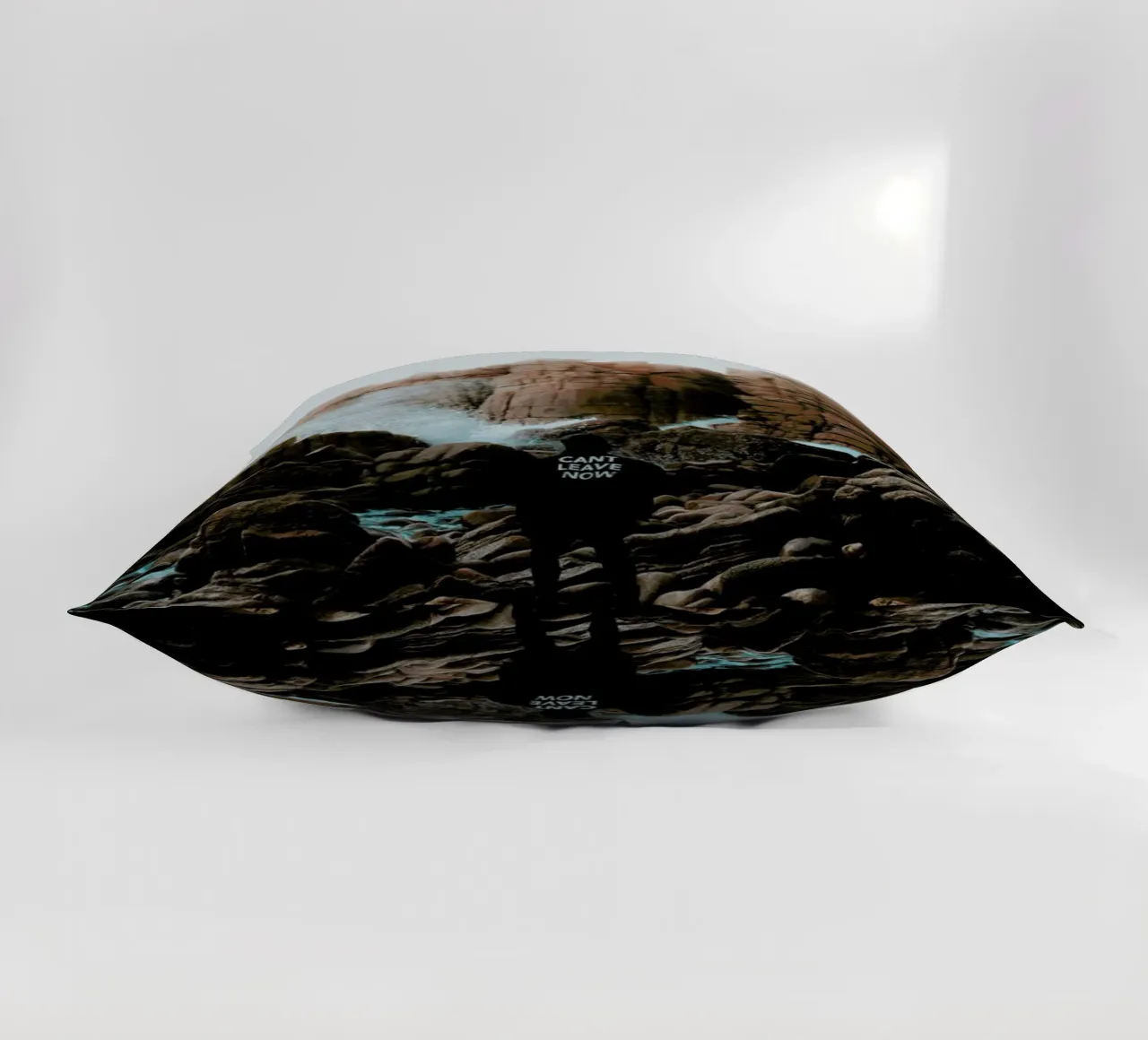 Here to Stay by @connorjvaughan cuscino da EyeEm Mobile GmbH