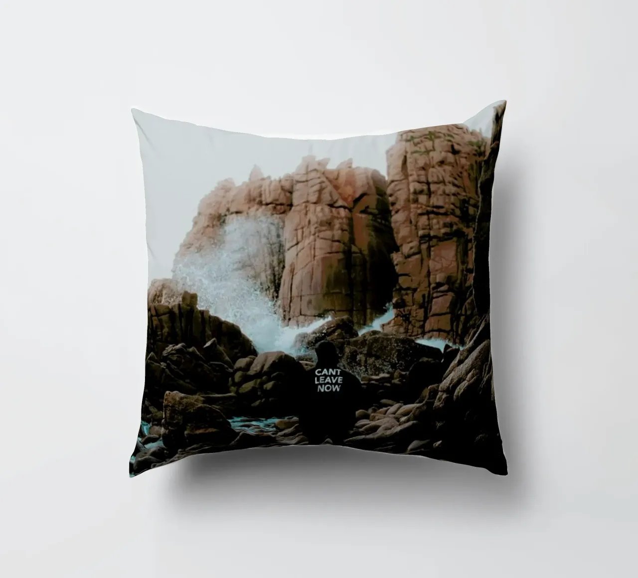 Here to Stay by @connorjvaughan cuscino da EyeEm Mobile GmbH