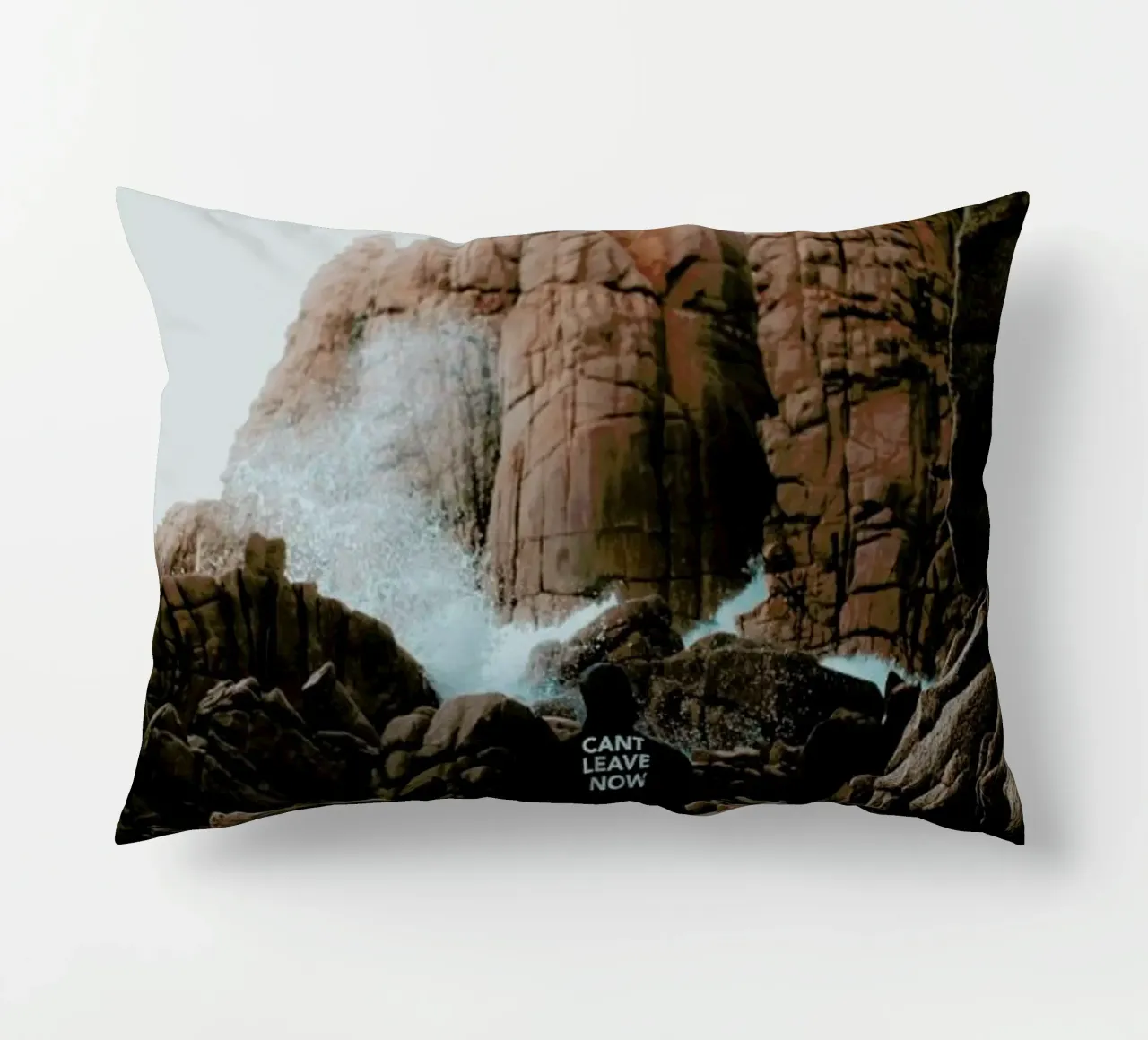 Here to Stay by @connorjvaughan cuscino da EyeEm Mobile GmbH