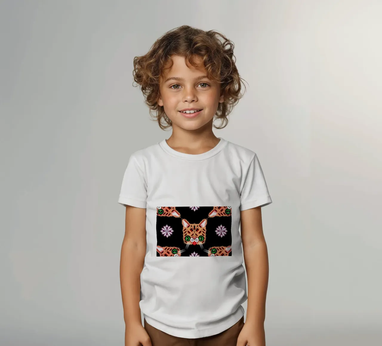 Lil Bub Pattern t-shirt bambini da Chobopop