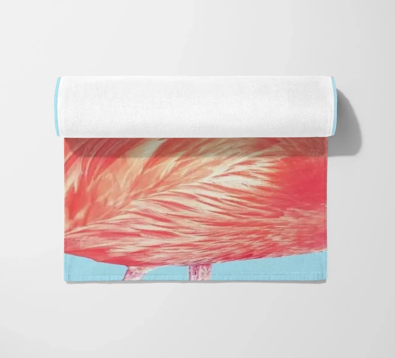 Flamingo with a Big Problem Strandtuch von suckertom