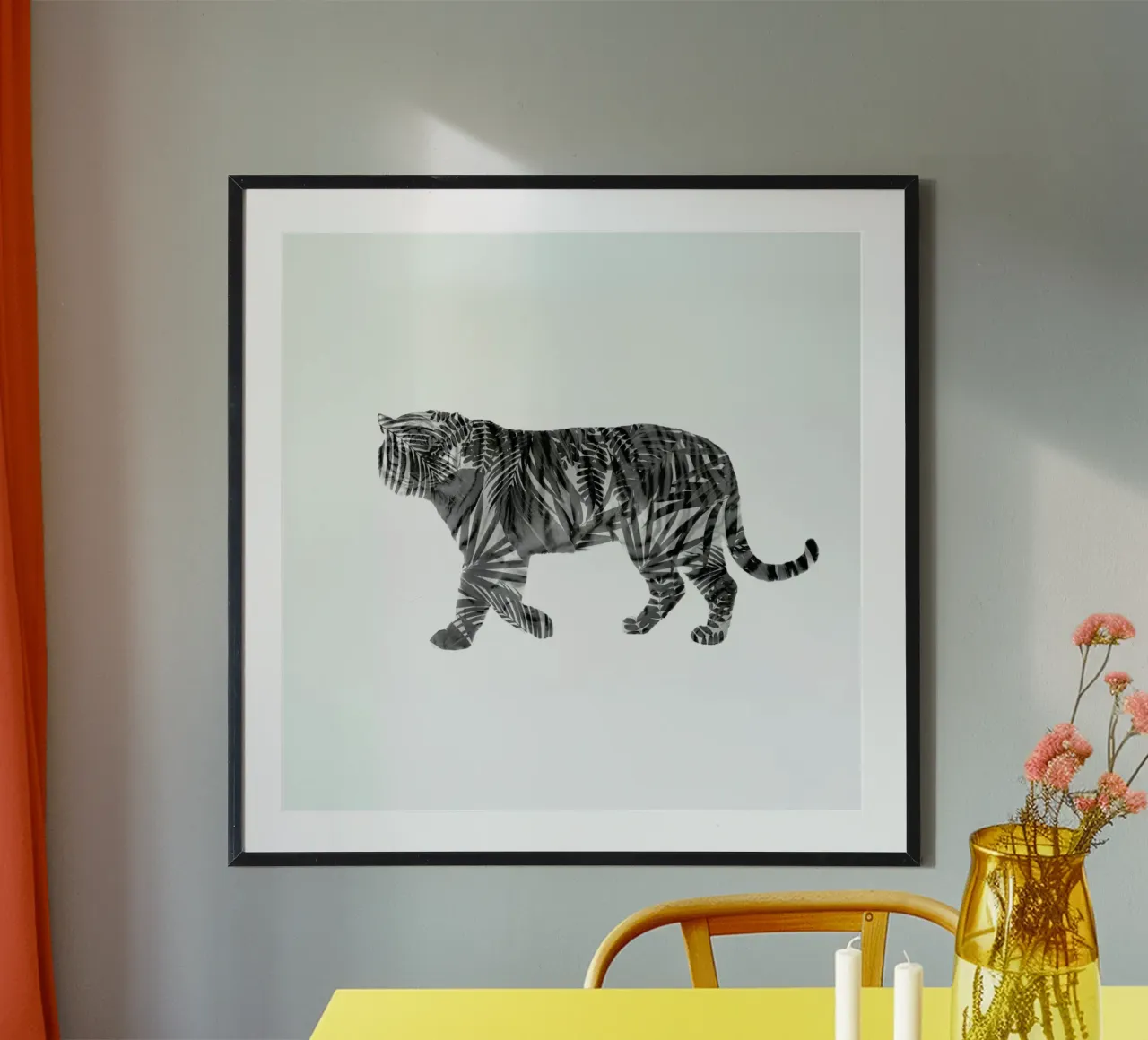 Tiger poster con telaio in plastica da Chris Wharton