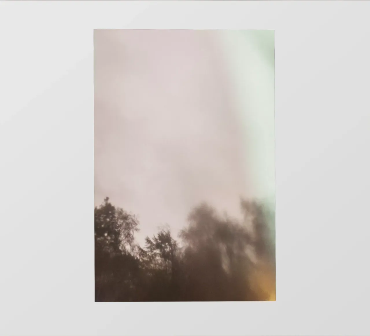 Outside My Window pellicola backlit da Klaus with K