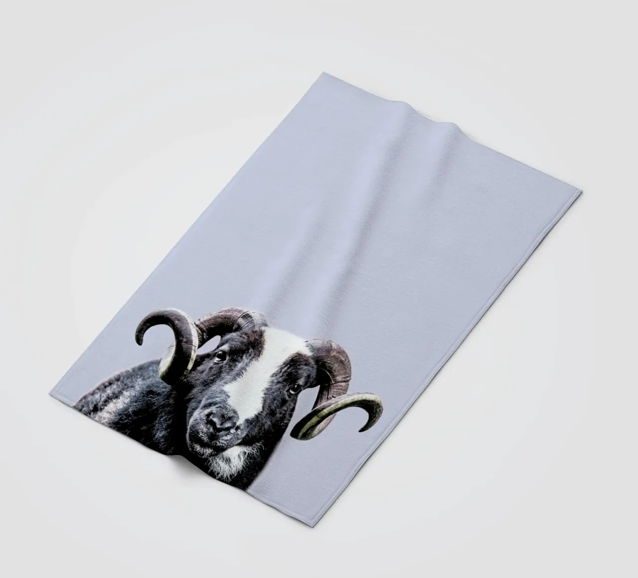 R.A.M. coperta in pile da Victoria Frost