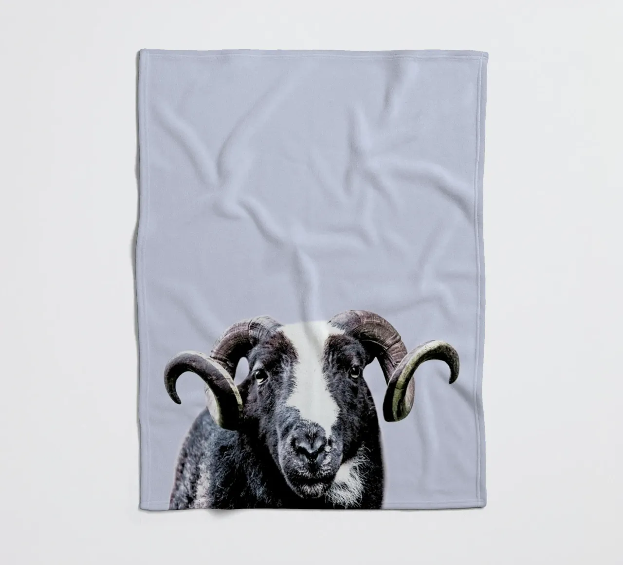 R.A.M. coperta in pile da Victoria Frost