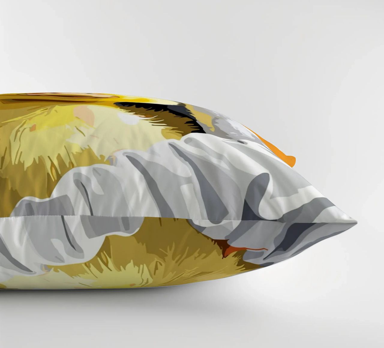 Duckling peeking from under a soft coussin de LisaArtes