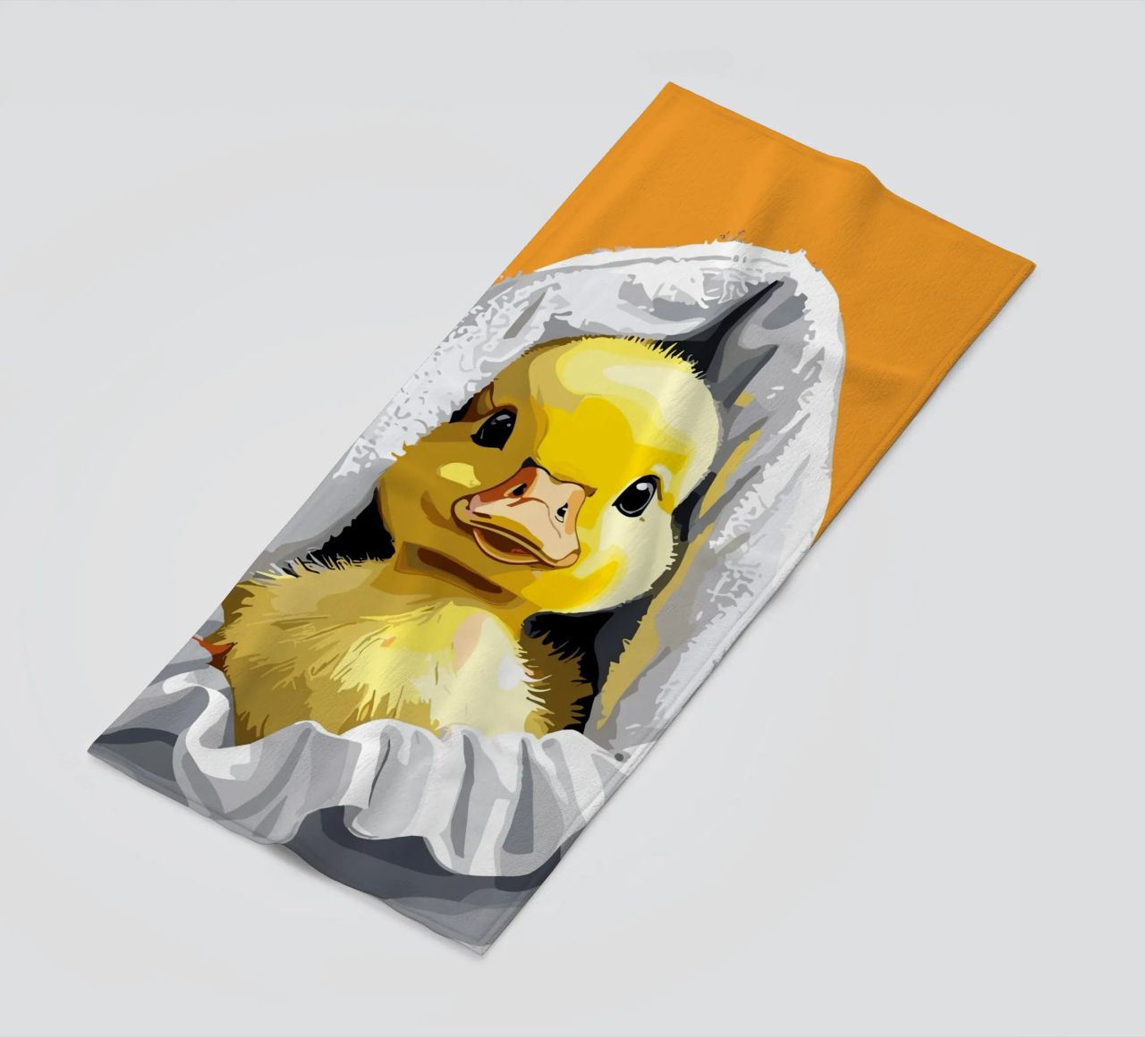 Duckling peeking from under a soft serviette de plage de LisaArtes