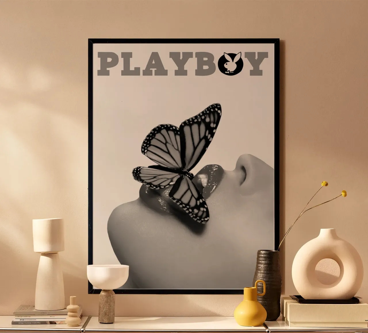 butterfly in the mouth poster con telaio in alluminio da avissta