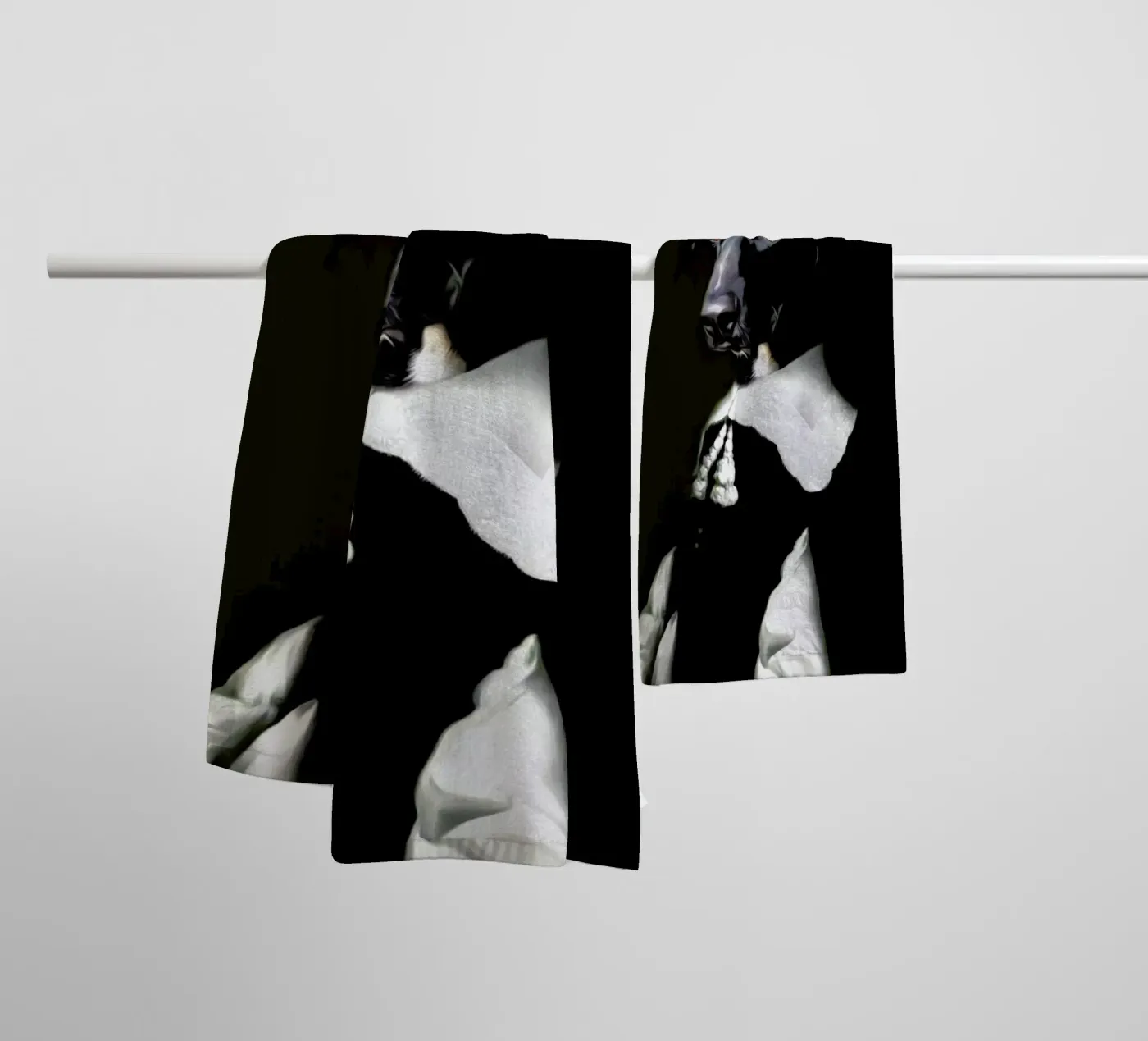 Mingus towel by Tein Lucasson